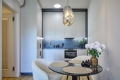 Prodej kompletně zařízeného bytu 2+KK 58,39 m2 s balkonem, parkovacím stáním, Brno - Královo Pole, cena cena v RK, nabízí 