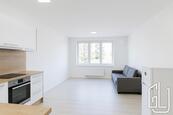 Pronájem bytu 1+kk, 34m2, Medlánecká, Brno - Řečkovice, cena 16400 CZK / objekt / měsíc, nabízí GLJ Partners