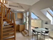 Pronájem atypického bytu 2+kk 74 m2, Vídeňská Brno, cena 22000 CZK / objekt / měsíc, nabízí 