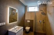 PRODEJ BYTU 3+kk 48 m2 PO REKONSTRUKCI, BRNO-CHRLICE, cena 5999000 CZK / objekt, nabízí 