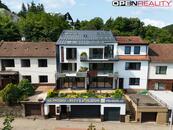 Vila SCALA - prostorný nový byt 2+kk se dvěma terasami, cena 11900000 CZK / objekt, nabízí 