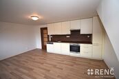 Pronájem bytu 3+kk (61m2) po rekonstrukci, se zahradou, v Brně - Černovicích, na ulici Churého, cena 21700 CZK / objekt / měsíc, nabízí RENČ - realitní kancelář