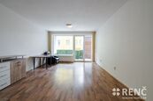 Pronájem moderního bytu 1+kk (35 m2) s lodžií (6 m2) nedaleko centra Brna na ul. Francouzská. Je mo, cena 13900 CZK / objekt / měsíc, nabízí RENČ - realitní kancelář
