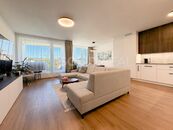 Prodej prémiového bytu 4+kk (112 m) s lodžií a balkonem, ulice Placzkova, cena 23587000 CZK / objekt, nabízí 