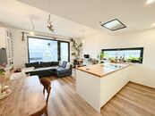 Prémiový byt 3+kk (70 m) s velkým balkonem, vybavením a 2 parkovacími stáními Brno-Sadová, cena 12500000 CZK / objekt, nabízí 