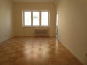 Krásný a prostorný byt 2,5+ 1 80 m2 s 2x balkon, s výtahem Pekařská od 1.8.2026, cena 25900 CZK / objekt / měsíc, nabízí 