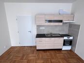 Příjemný a zrekonstruovaný byt 1kk 31m2 Pekařská Od 1.8.2026, cena 14900 CZK / objekt / měsíc, nabízí Hana Havelková