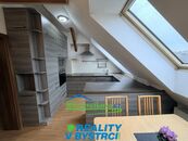 Pronájem bytu 3+1 v rodinném domě v Medlánkách, zařízený, volný ihned, cena 20000 CZK / objekt / měsíc, nabízí 