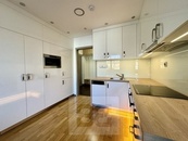 Pronájem bytu 1+kk 44 m2, Brno - Černá Pole, cena 18900 CZK / objekt / měsíc, nabízí 