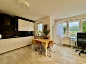 Pronájem byty 3+kk, 82 m2 - Brno - Žebětín, cena 30000 CZK / objekt / měsíc, nabízí 