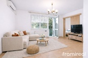 Prodej byty 2+kk, 56 m2 - Brno - Žebětín, cena 6890000 CZK / objekt, nabízí 