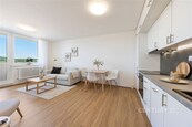 Prodej moderního bytu 2+kk s balkónem, 44 m2 - Teyschlova, Brno-Bystrc, cena 6490000 CZK / objekt, nabízí CENTURY 21 All Inclusive Estates