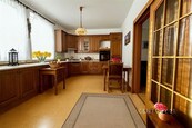 Pronájem nadstandartního bytu 3kk s terasou a vlastní garáží v Brně, cena 33000 CZK / objekt / měsíc, nabízí CENTURY 21 All Inclusive Estates