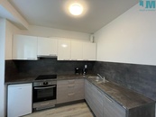 pronájem bytu 1kk Brno - Trnitá, s lodžií, cena 15000 CZK / objekt / měsíc, nabízí J-M reality