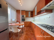 Pronájem bytu 3+1, Kuršova, Bystrc, 79 m2, cena 22500 CZK / objekt / měsíc, nabízí Ideální nájemce