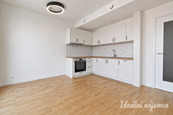 Pronájem bytu 2+kk, Příční, Zábrdovice, 24000 Kč/měs, 36 m2, cena 22000 CZK / objekt / měsíc, nabízí Ideální nájemce