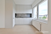 Pronájem bytu 2+kk, Kobylnická, Slatina, 18000 Kč/měs, 34 m2, cena 18000 CZK / objekt / měsíc, nabízí Ideální nájemce