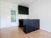 PRONÁJEM ATELIÉRU 1KK, LODŽIE, SKLEPNÍ KÓJE, HVĚZDOVÁ BRNO, cena 13300 CZK / objekt / měsíc, nabízí CENTURY 21 Bonus Brno
