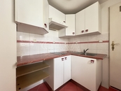 Pronájem, Byt 1+kk, Šlapanice, cena 11500 CZK / objekt / měsíc, nabízí 