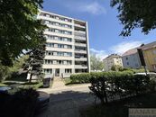 Družstevní byt 3+1 s lodžií ve 4. patře revitalizovaného domu, ul. Vojtova, cena 6800000 CZK / objekt, nabízí 