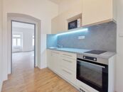 PRONÁJEM BYTU 1+1 PO KOMPLETNÍ REKONSTRUKCI, ČÁSTEČNĚ ZAŘÍZENÝ - BRNO, UL. CYRILSKÁ, cena 17900 CZK / objekt / měsíc, nabízí 