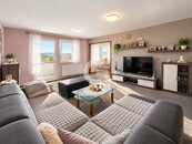 Byt 3+1 se zahradou 184 m2, garáží a parkováním v Čejči, cena 4990000 CZK / objekt, nabízí 